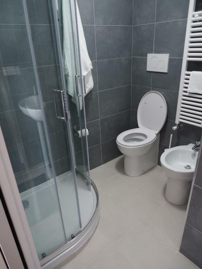 Berzuaia Bed & Breakfast Varazze Bagian luar foto