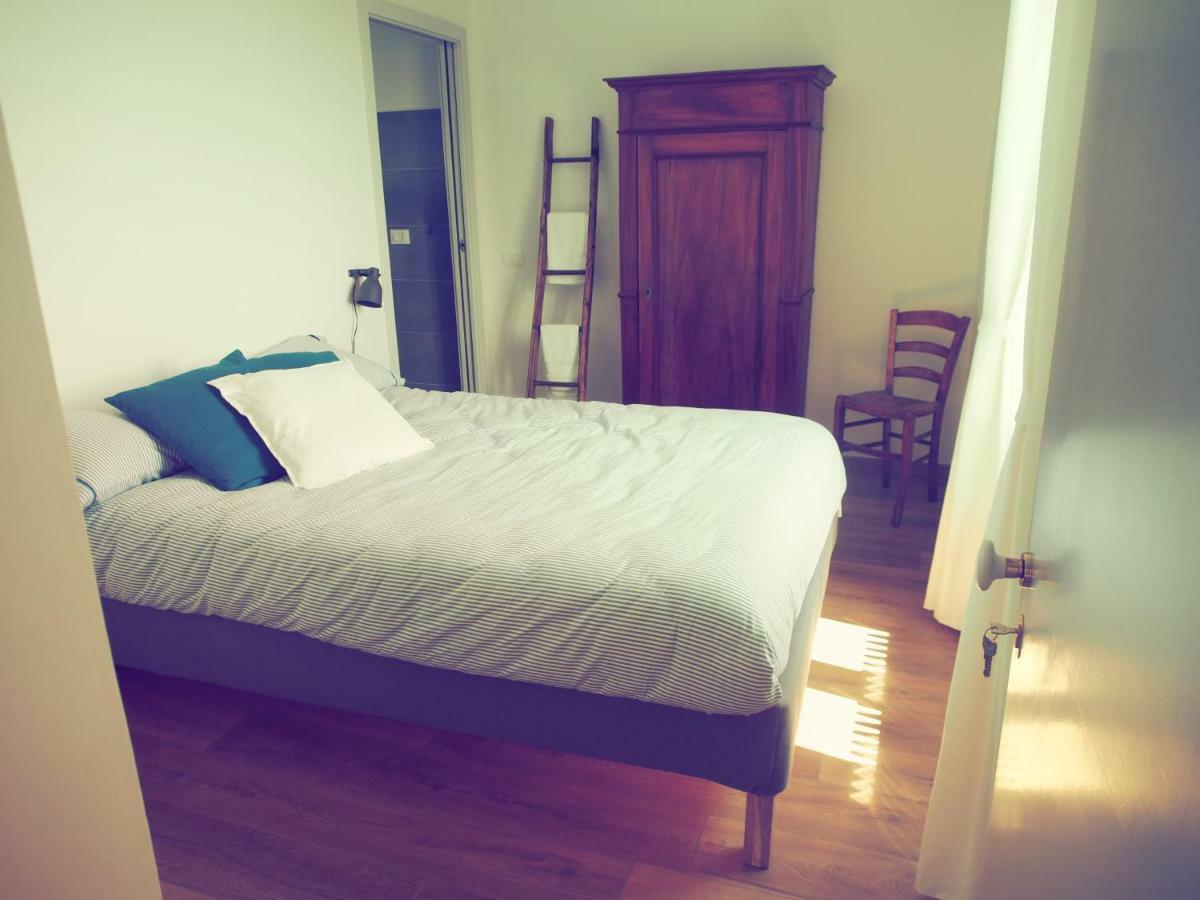 Berzuaia Bed & Breakfast Varazze Bagian luar foto