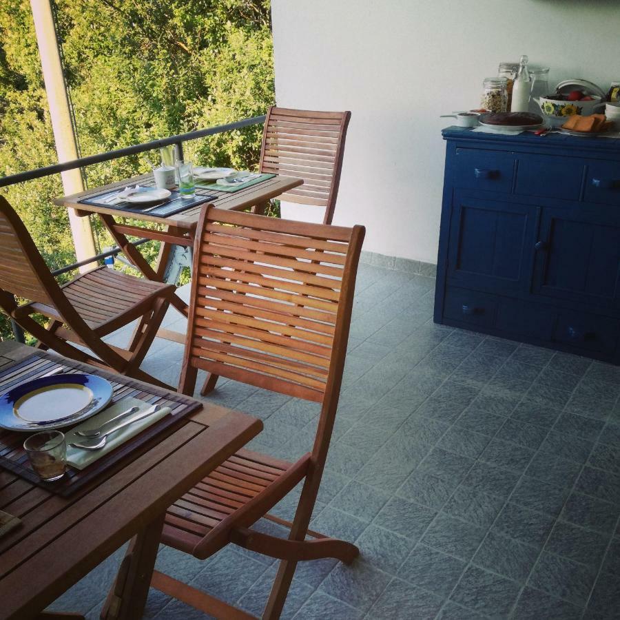Berzuaia Bed & Breakfast Varazze Bagian luar foto