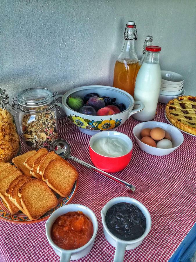 Berzuaia Bed & Breakfast Varazze Bagian luar foto